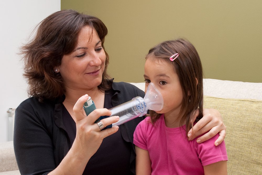 What does asthma cough sound like in child?